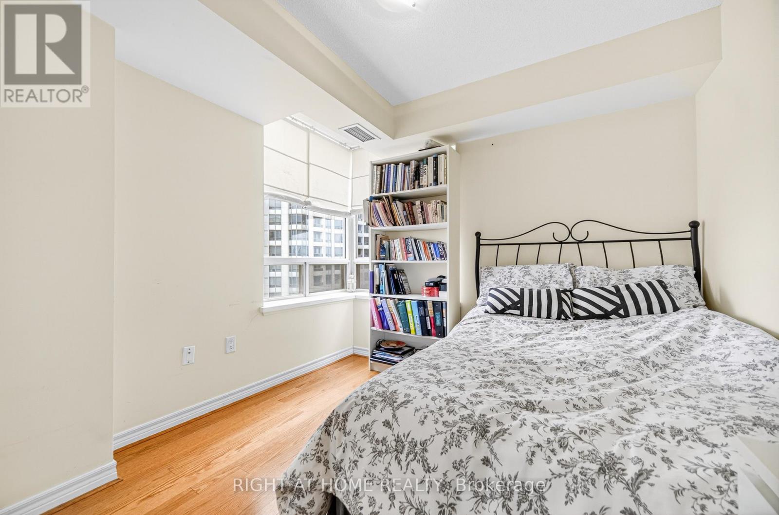 905 - 88 Grandview Way, Toronto, Ontario  M2N 6V6 - Photo 41 - C13063974