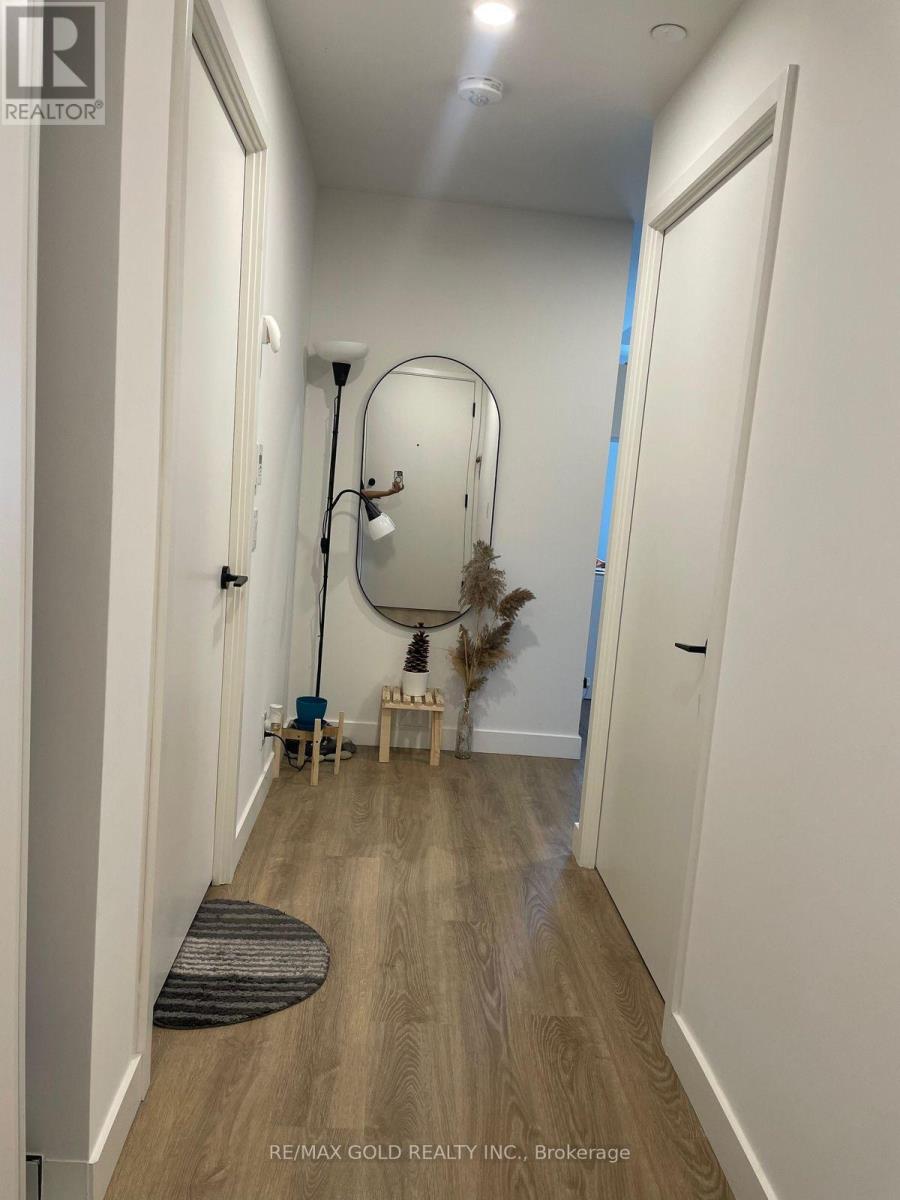 322 - 1050 Eastern Avenue, Toronto, Ontario  M4L 0B7 - Photo 8 - E13063760