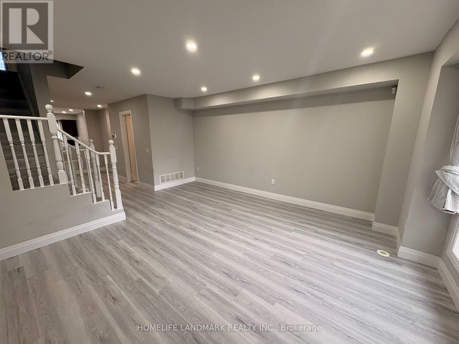 26 - 50 Strathaven Drive, Mississauga, Ontario  L5R 4E7 - Photo 9 - W12949242