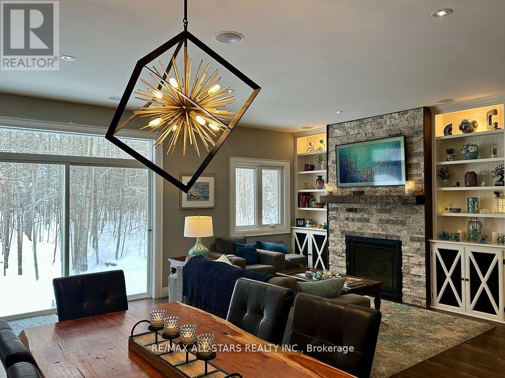 316 1/2 Riverside Drive, Kawartha Lakes, Ontario  K0M 1A0 - Photo 6 - X12881410