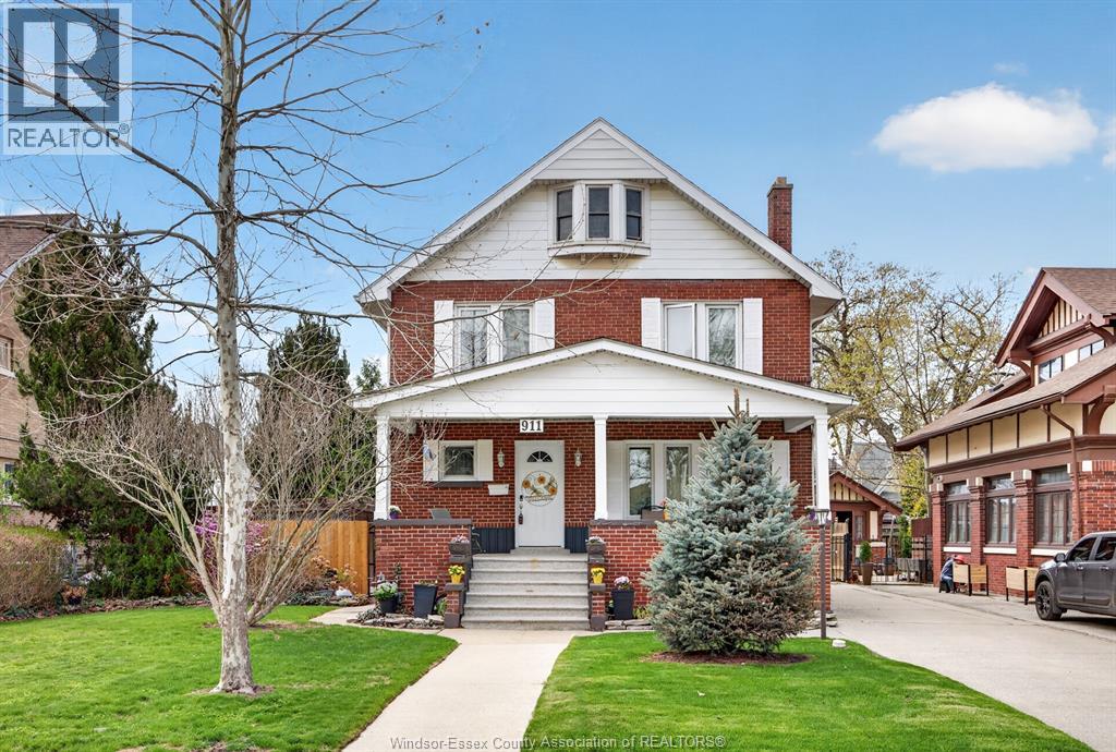 911 Victoria Avenue, Windsor, Ontario  N9A 4N5 - Photo 2 - 26009689
