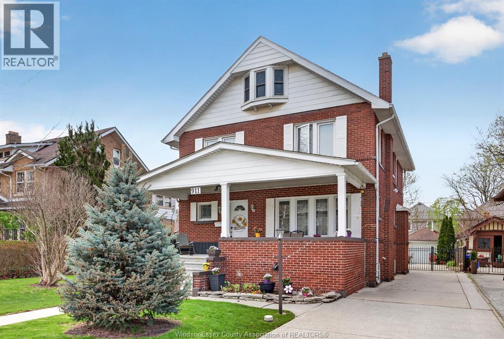 911 Victoria Avenue, Windsor, Ontario  N9A 4N5 - Photo 4 - 26009689