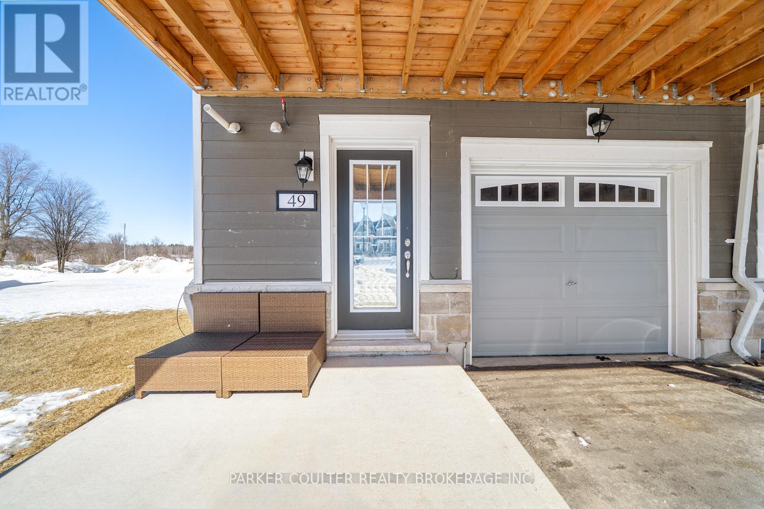 49 Surf Drive, Wasaga Beach, Ontario  L9Z 0J4 - Photo 3 - S13064058