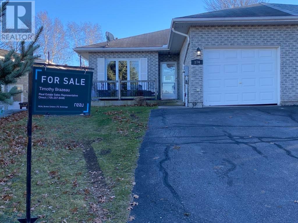 174 Cloverbrae Crescent, North Bay, Ontario