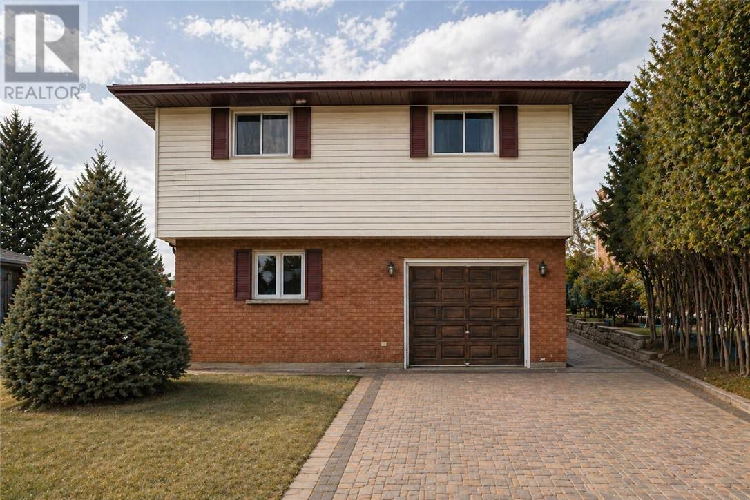 1556 Sandra Court, Val Caron, Ontario  P3N 1R7 - Photo 2 - 2126851