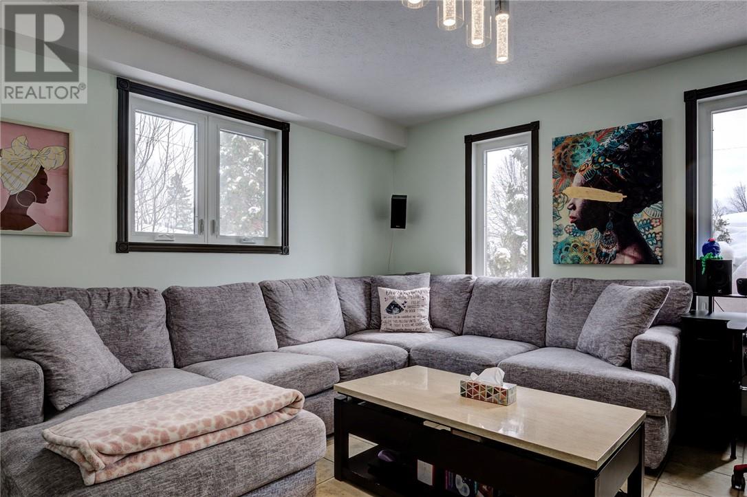 1556 Sandra Court, Val Caron, Ontario  P3N 1R7 - Photo 23 - 2126851