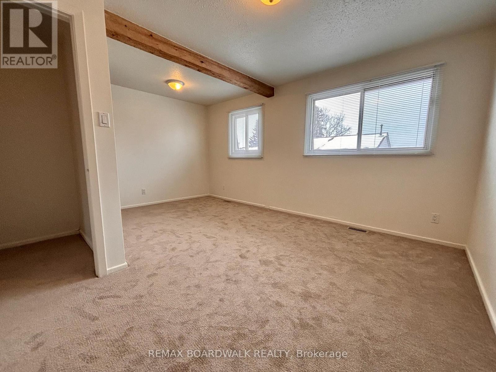 53j Sumac Street, Ottawa, Ontario  K1J 7T7 - Photo 8 - X12993232