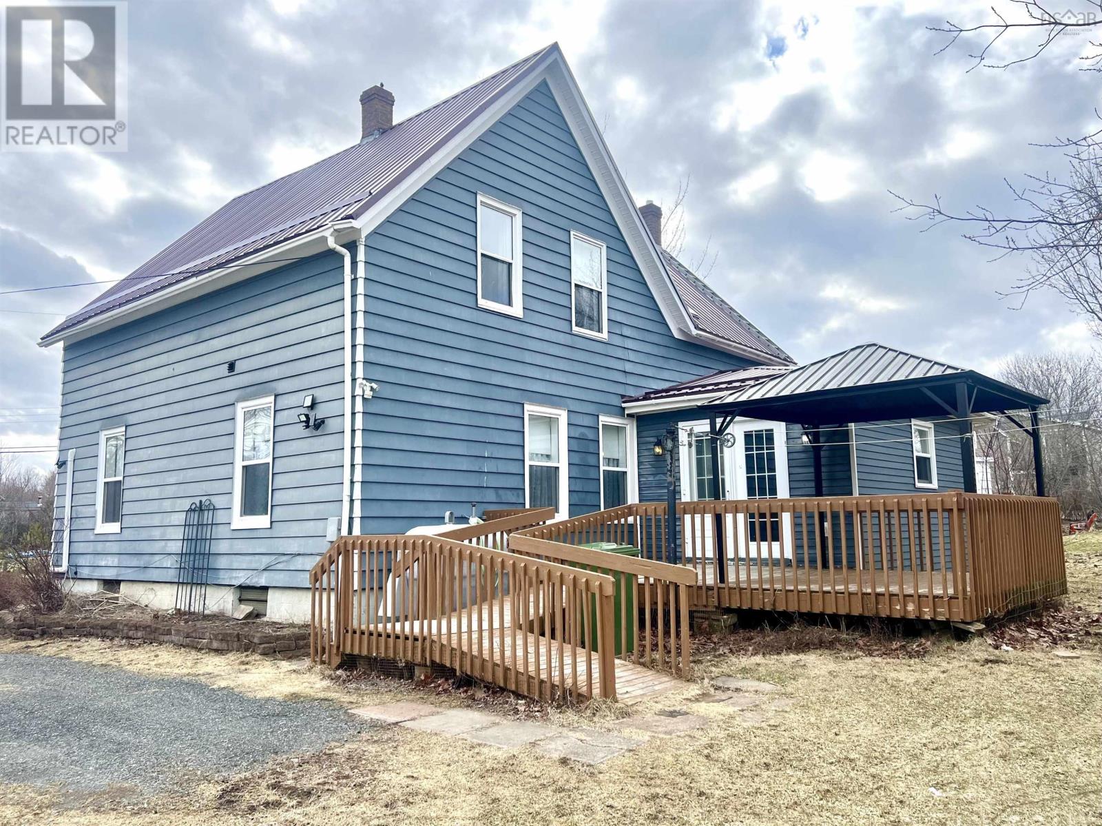 1948 Dufferin Street, Westville, Nova Scotia  B0K 2A0 - Photo 2 - 202527541