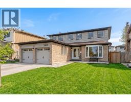 2475 CAVENDISH Drive, Burlington, Ontario