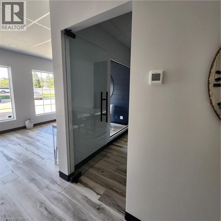 375 University Avenue E Unit# 105, Waterloo, Ontario  N2K 3M7 - Photo 11 - 40789386