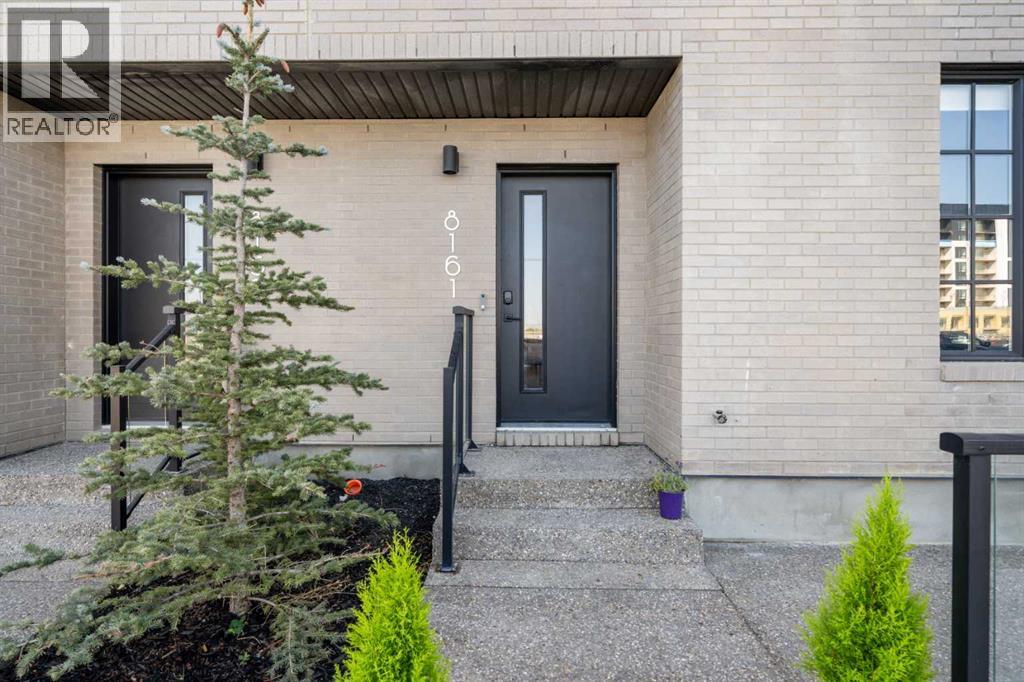 8161 8 Avenue, Calgary, Alberta  T3H 6H9 - Photo 2 - A2287574
