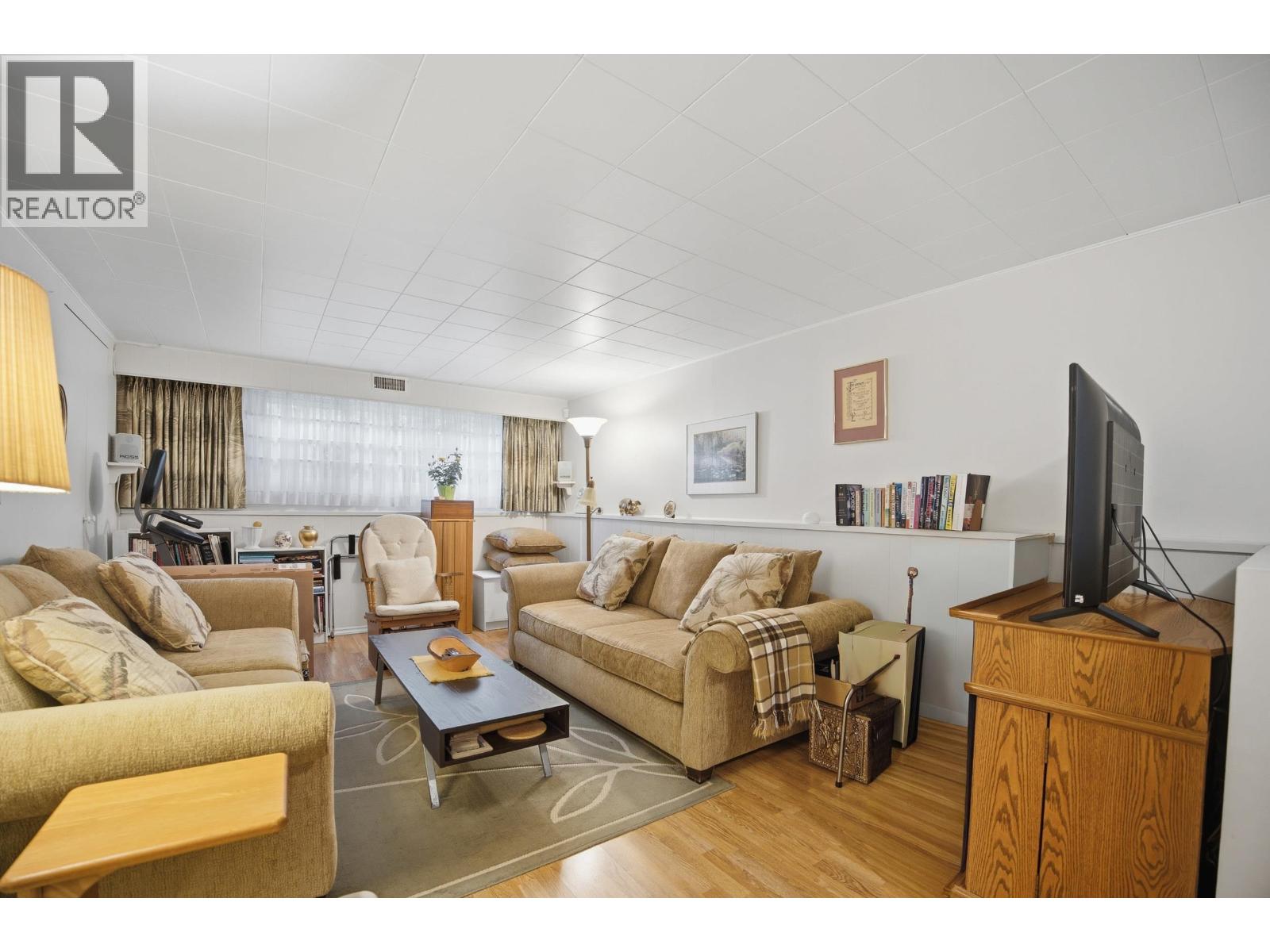 1852 Larson Road, North Vancouver, British Columbia  V7M 2Z6 - Photo 25 - R3112311