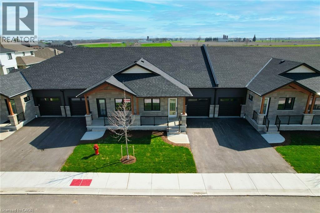 29 Weymouth Street Unit# 27, Elmira, Ontario  N3B 0G3 - Photo 2 - 40817982