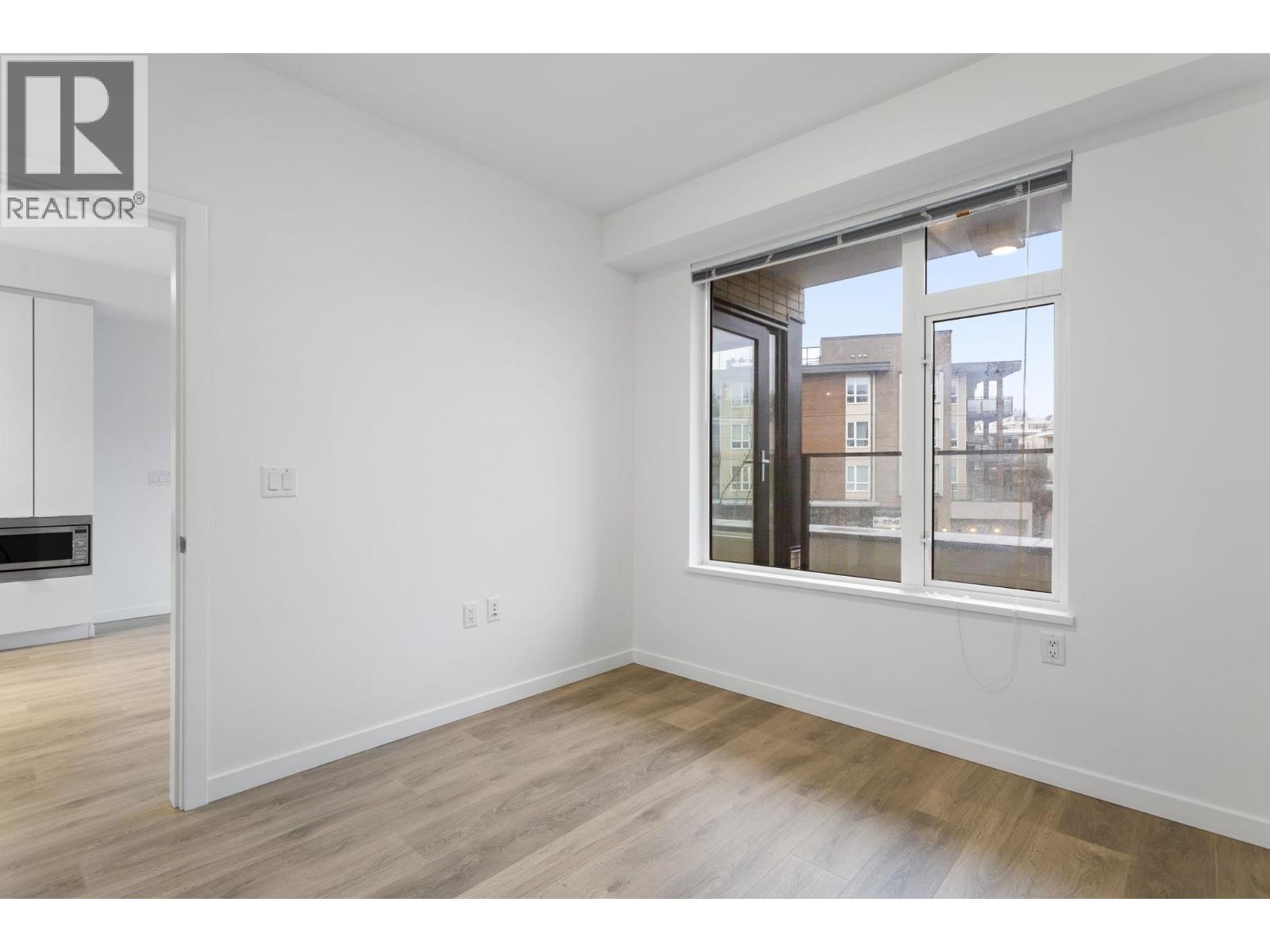 201 725 Marine Drive, North Vancouver, British Columbia  V7M 0G2 - Photo 19 - R3117225