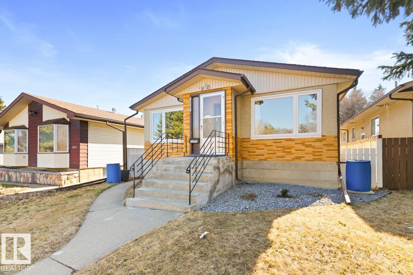 10307 73 St Nw, Edmonton, Alberta  T6A 2X3 - Photo 2 - E4484918