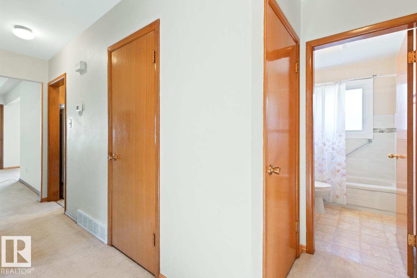 10307 73 St Nw, Edmonton, Alberta  T6A 2X3 - Photo 30 - E4484918