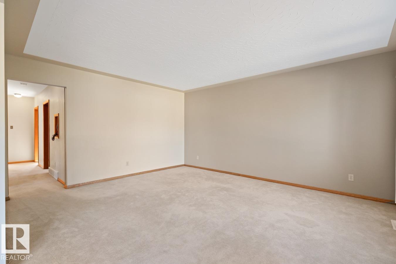 10307 73 St Nw, Edmonton, Alberta  T6A 2X3 - Photo 4 - E4484918