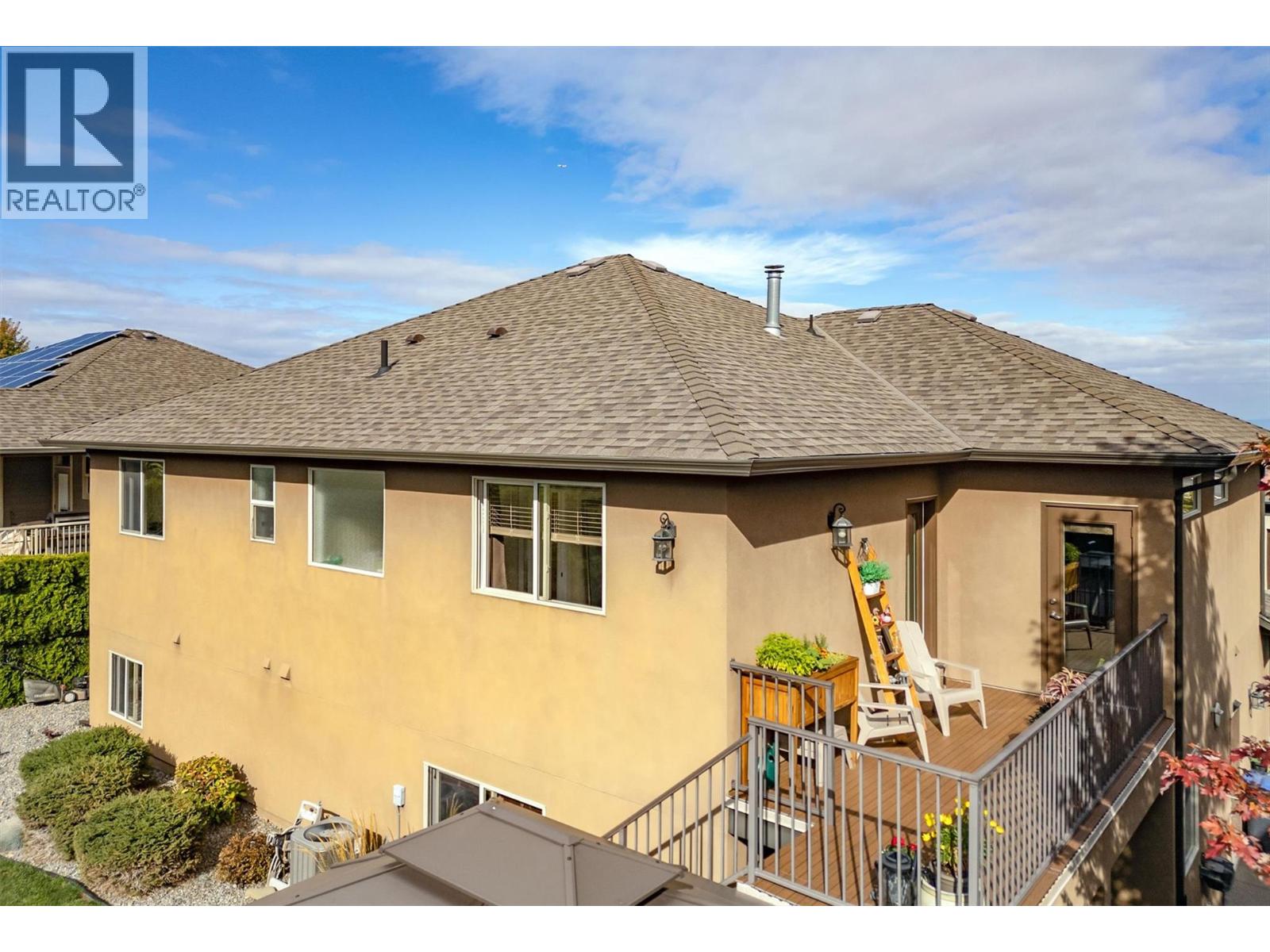 737 Kuipers Crescent, Kelowna, British Columbia  V1W 5H4 - Photo 32 - 10379795