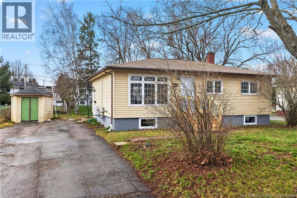 263 Whitepine Street, Riverview, New Brunswick  E1B 2X2 - Photo 2 - NB138356