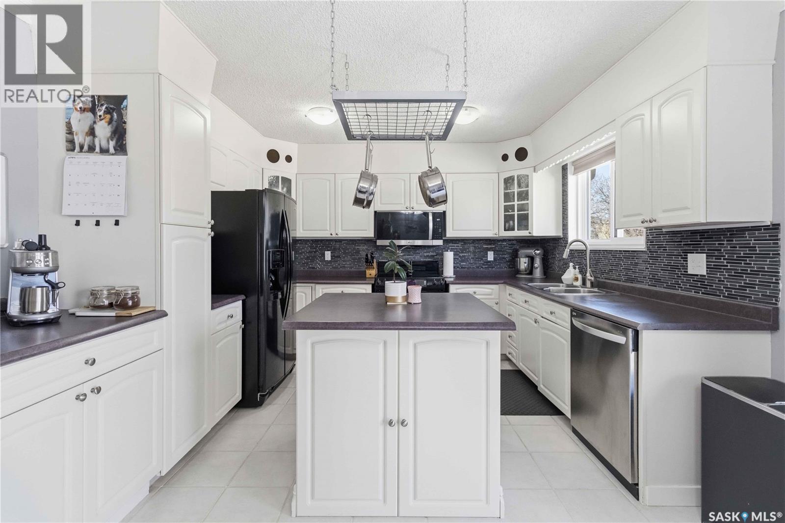 363 Candle Crescent, Saskatoon, Saskatchewan  S7K 5A5 - Photo 13 - SK034454