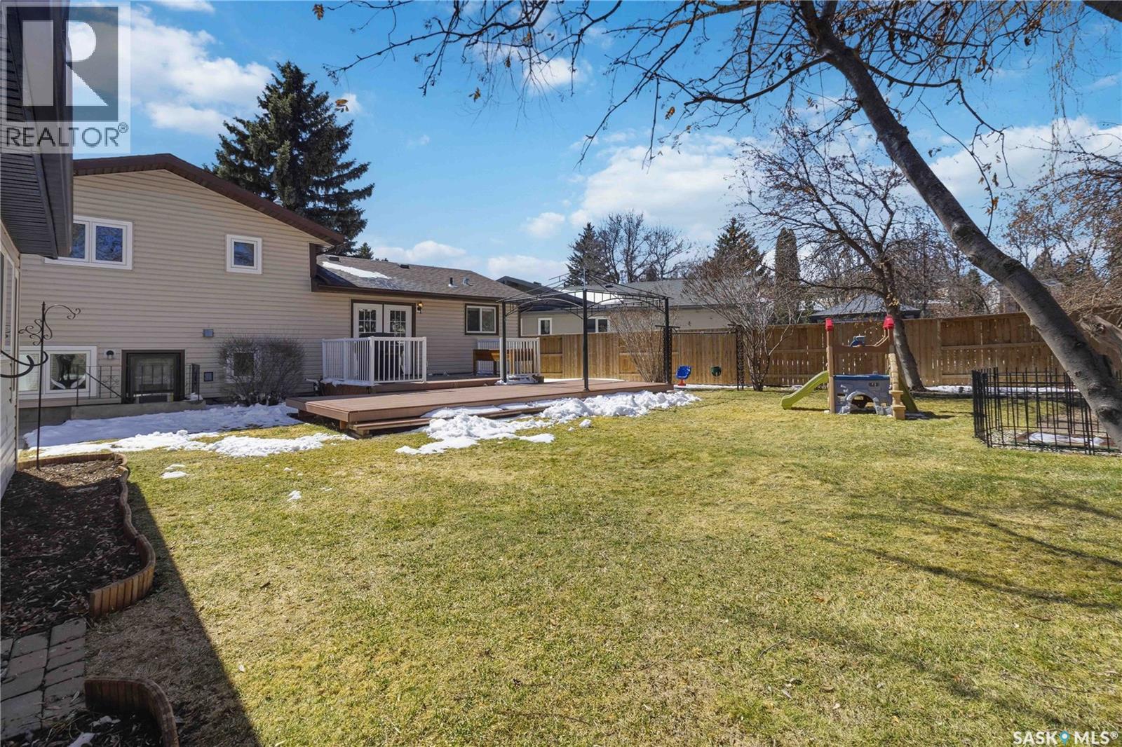 363 Candle Crescent, Saskatoon, Saskatchewan  S7K 5A5 - Photo 29 - SK034454