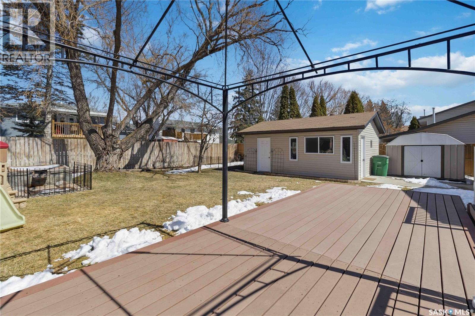 363 Candle Crescent, Saskatoon, Saskatchewan  S7K 5A5 - Photo 30 - SK034454