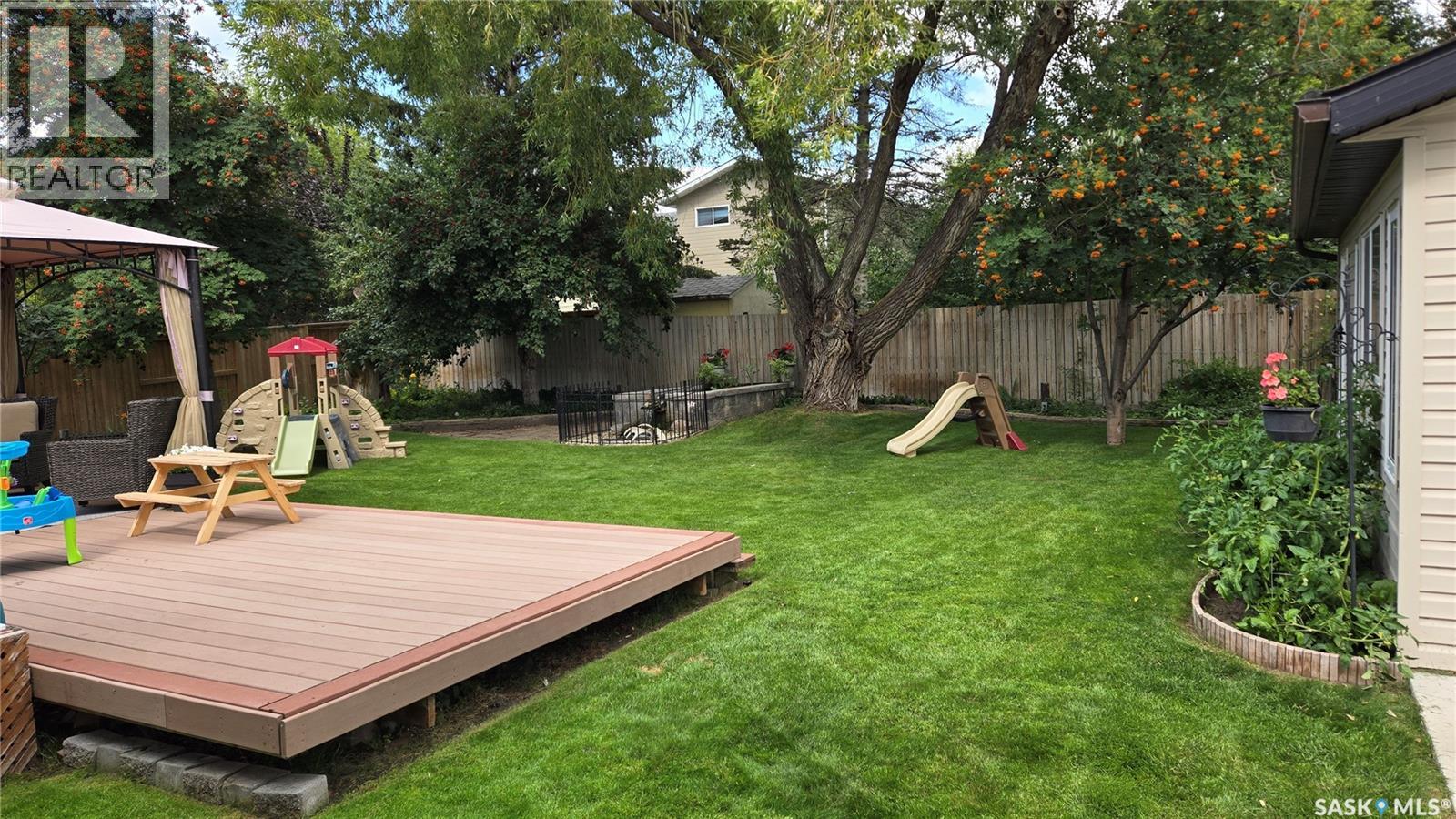 363 Candle Crescent, Saskatoon, Saskatchewan  S7K 5A5 - Photo 32 - SK034454