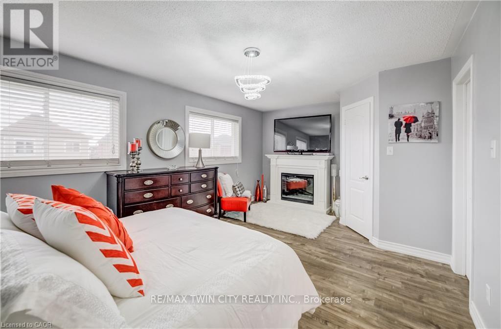 101 Essex Point Drive, Cambridge, Ontario  N1T 1W6 - Photo 22 - X13064018