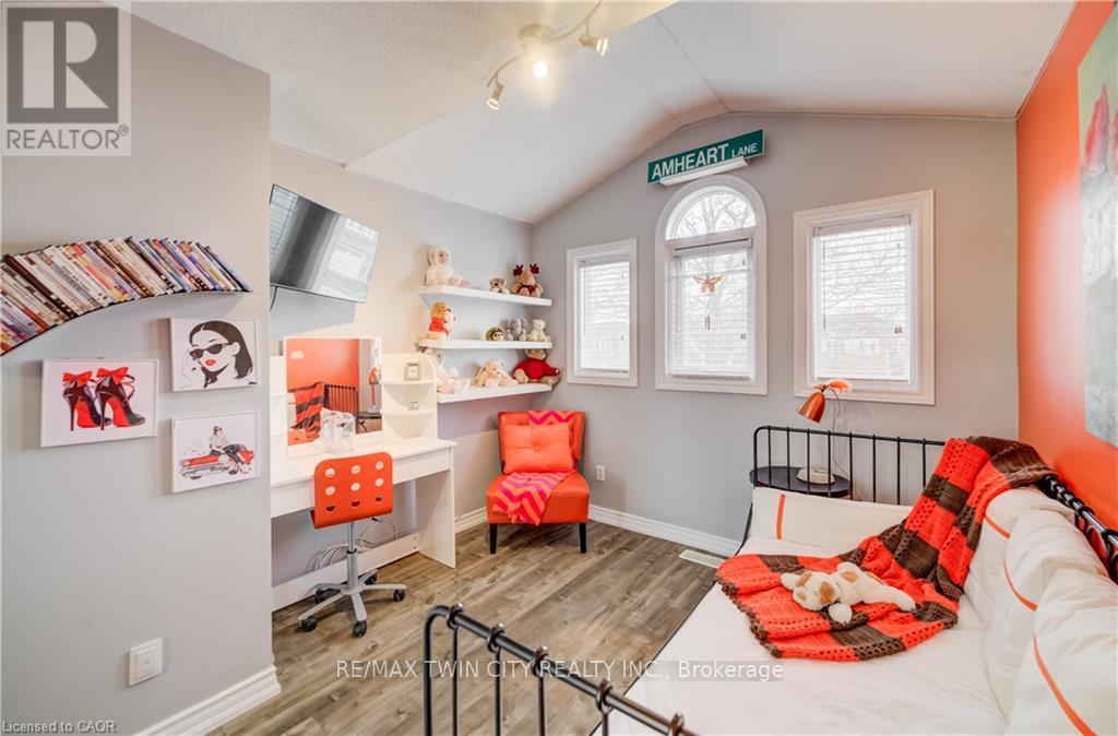 101 Essex Point Drive, Cambridge, Ontario  N1T 1W6 - Photo 27 - X13064018