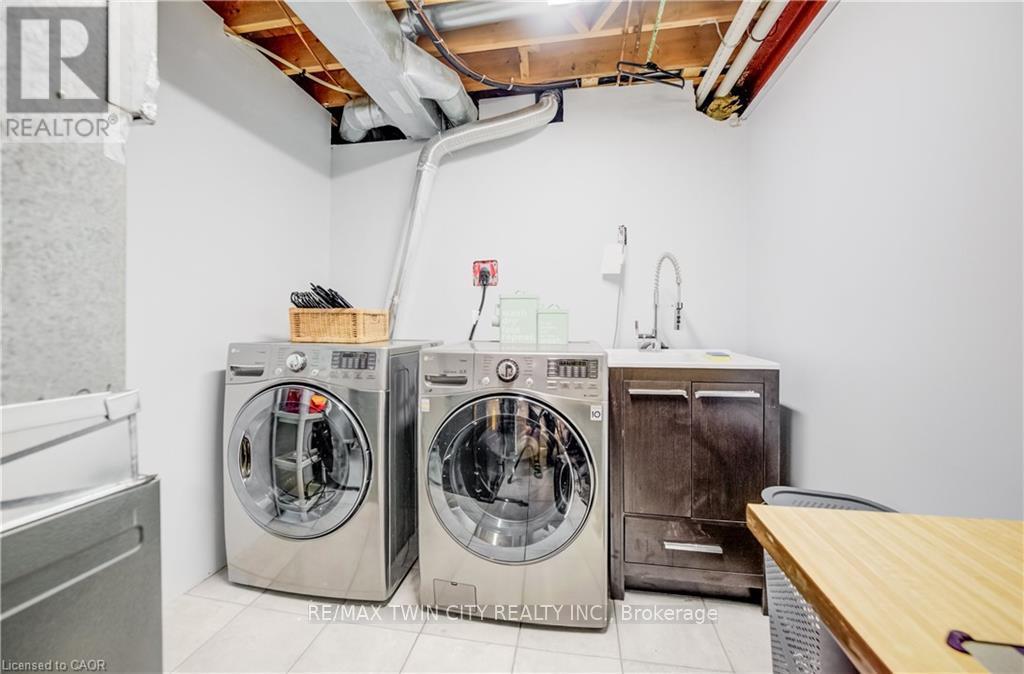 101 Essex Point Drive, Cambridge, Ontario  N1T 1W6 - Photo 34 - X13064018