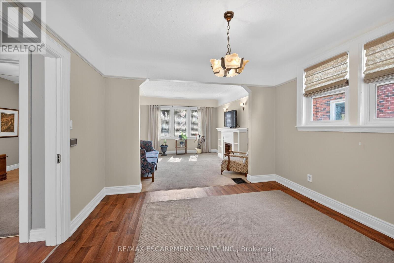 50 East 12th Street, Hamilton, Ontario  L9A 3X1 - Photo 11 - X13064050