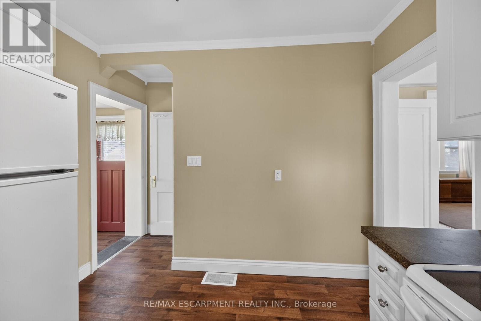 50 East 12th Street, Hamilton, Ontario  L9A 3X1 - Photo 16 - X13064050