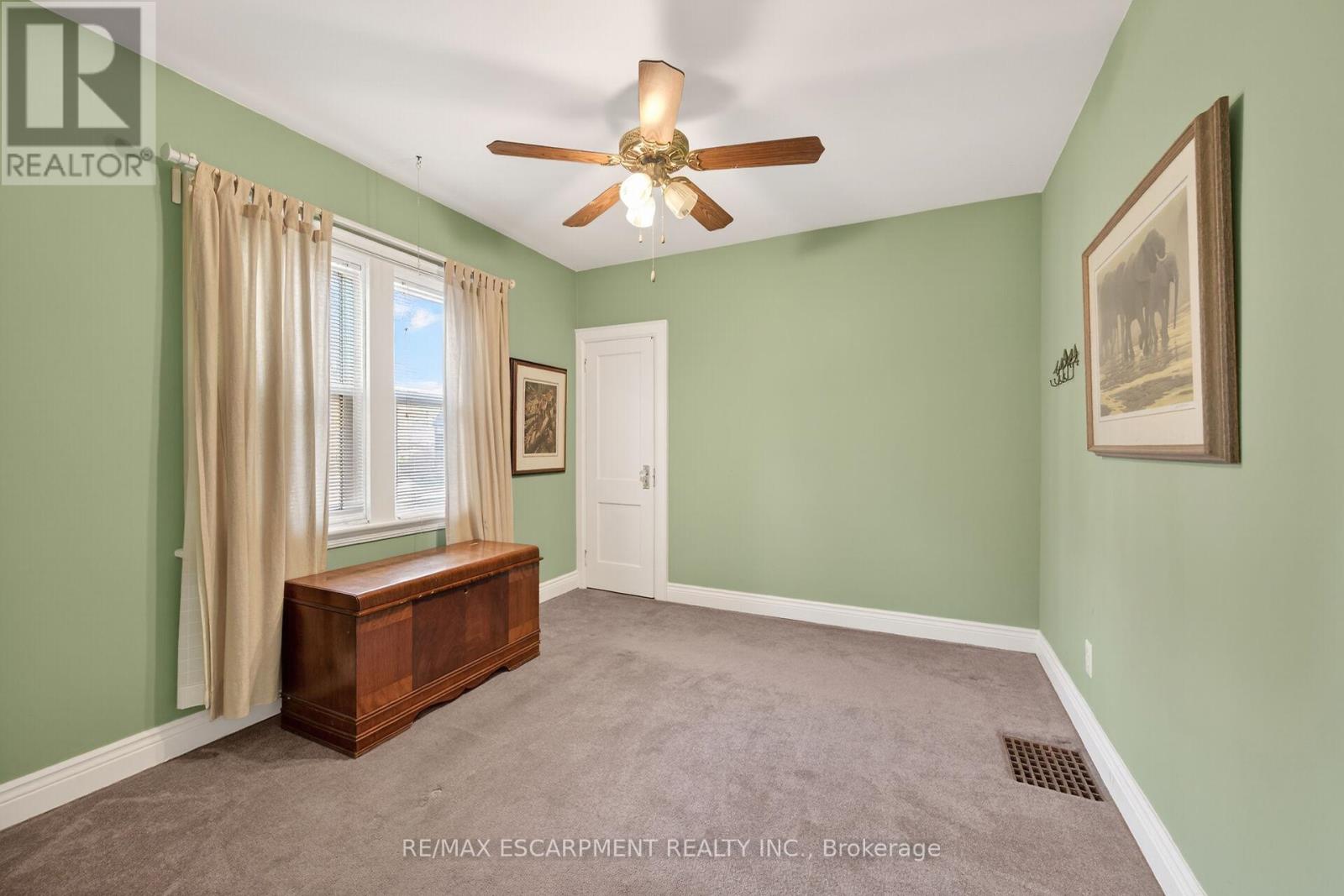 50 East 12th Street, Hamilton, Ontario  L9A 3X1 - Photo 17 - X13064050