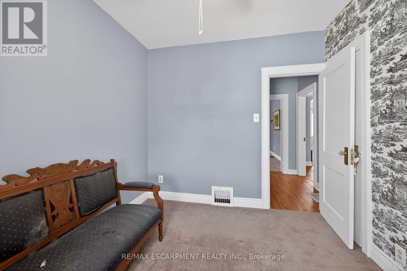50 East 12th Street, Hamilton, Ontario  L9A 3X1 - Photo 20 - X13064050