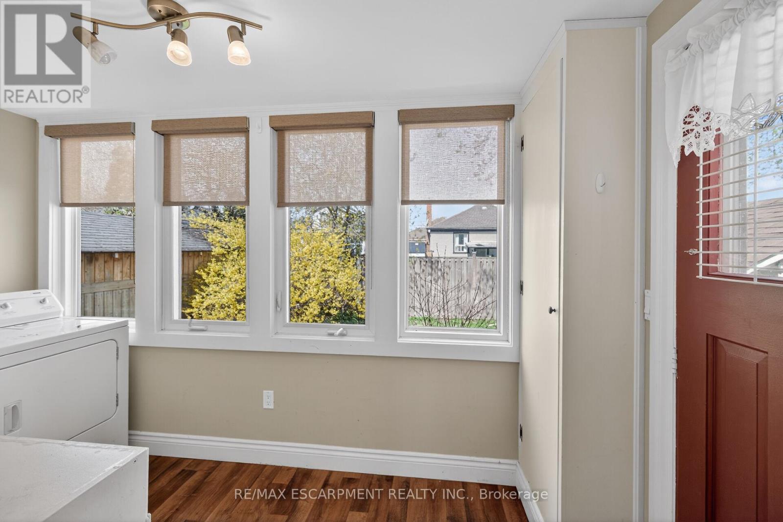50 East 12th Street, Hamilton, Ontario  L9A 3X1 - Photo 23 - X13064050