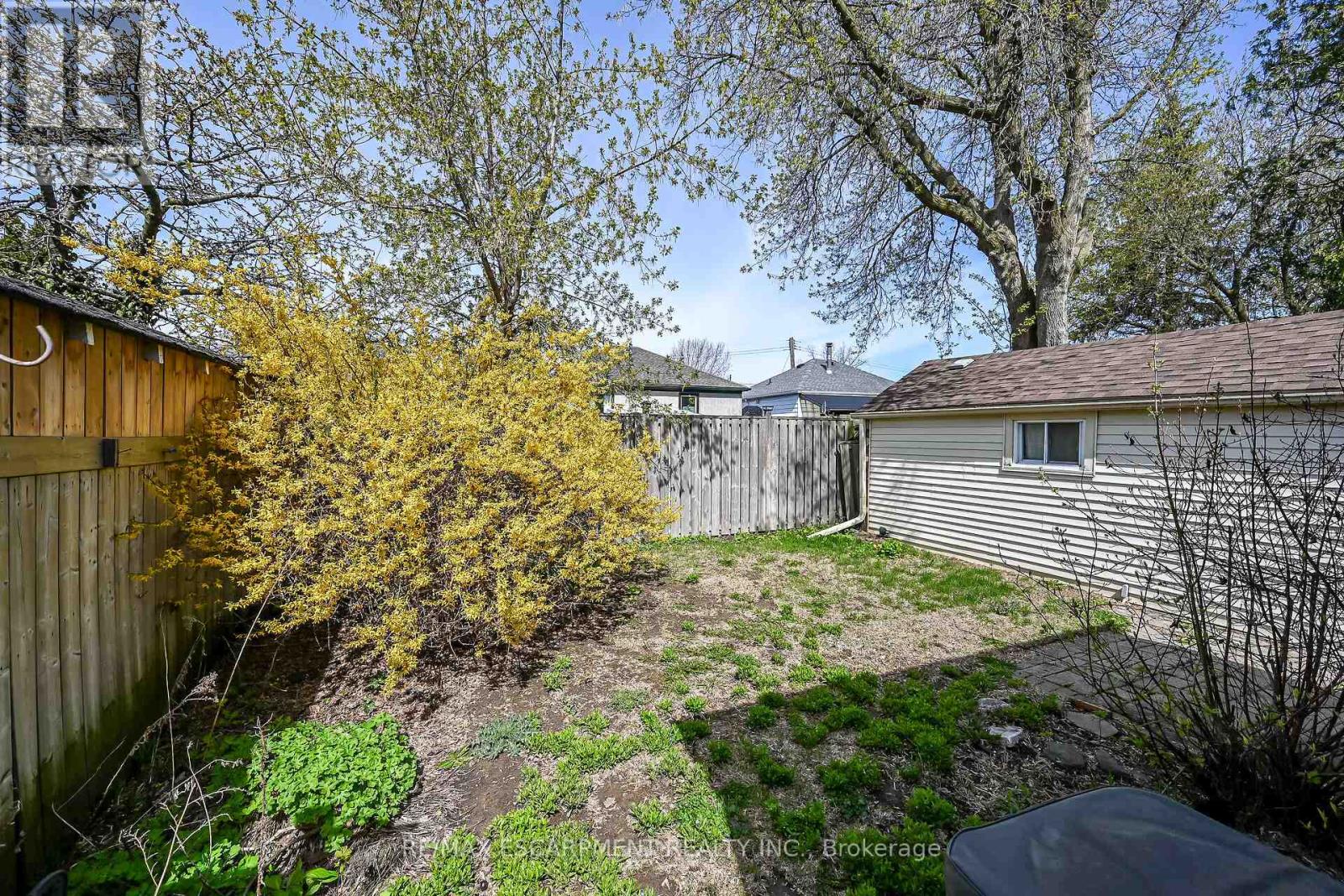 50 East 12th Street, Hamilton, Ontario  L9A 3X1 - Photo 44 - X13064050