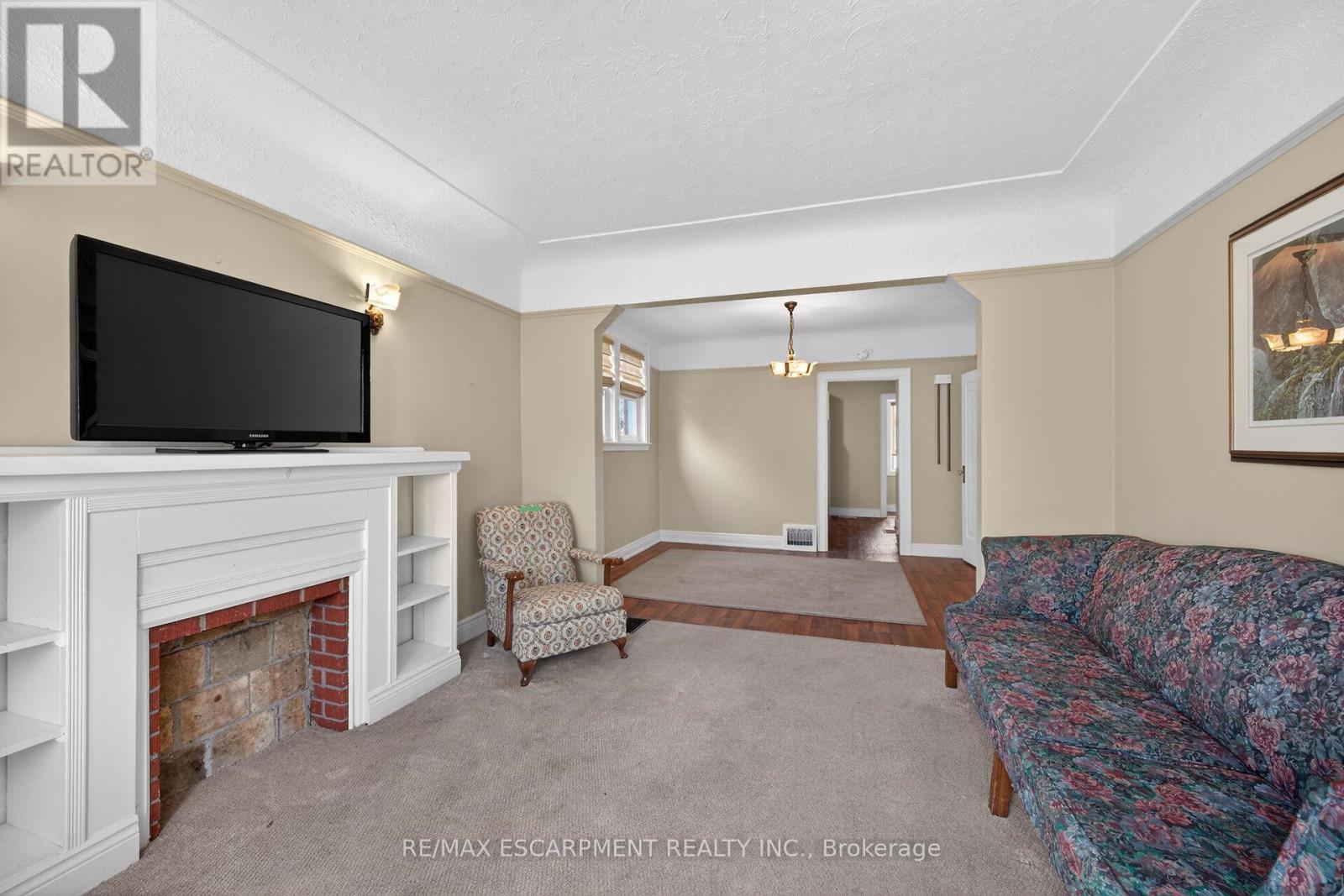 50 East 12th Street, Hamilton, Ontario  L9A 3X1 - Photo 6 - X13064050