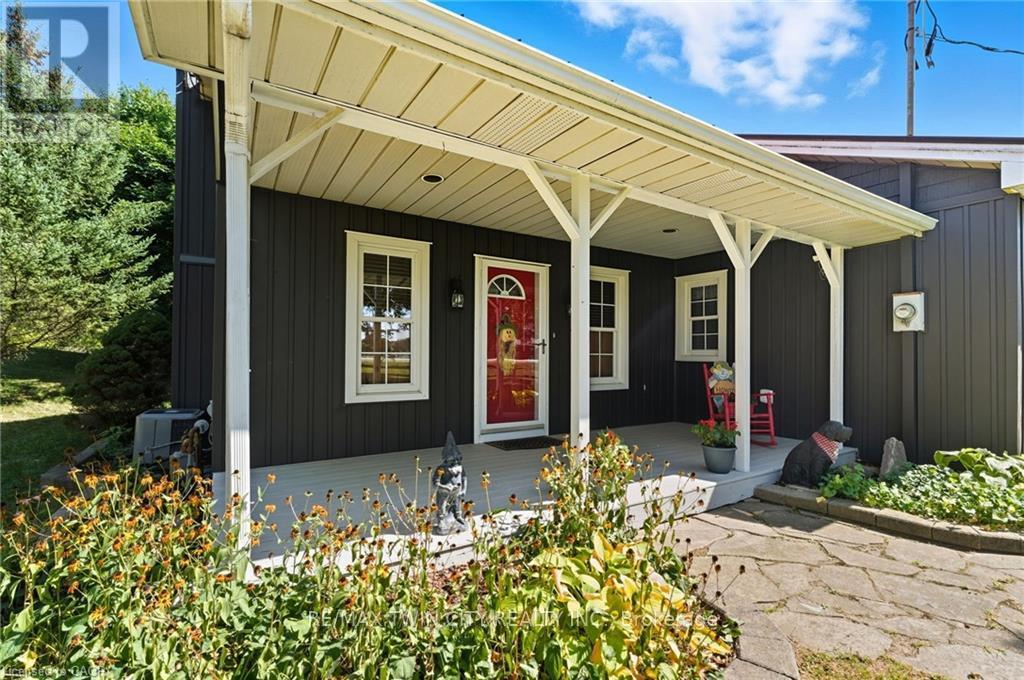 394 Bishopsgate Road, Brant, Ontario  N3R 0B8 - Photo 5 - X13064100