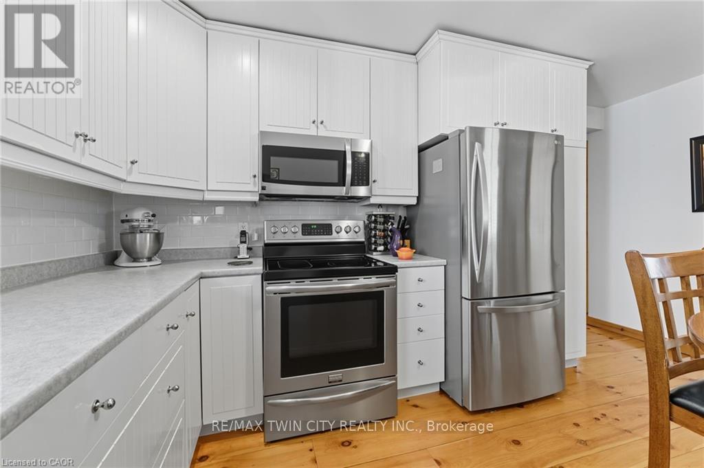 394 Bishopsgate Road, Brant, Ontario  N3R 0B8 - Photo 9 - X13064100