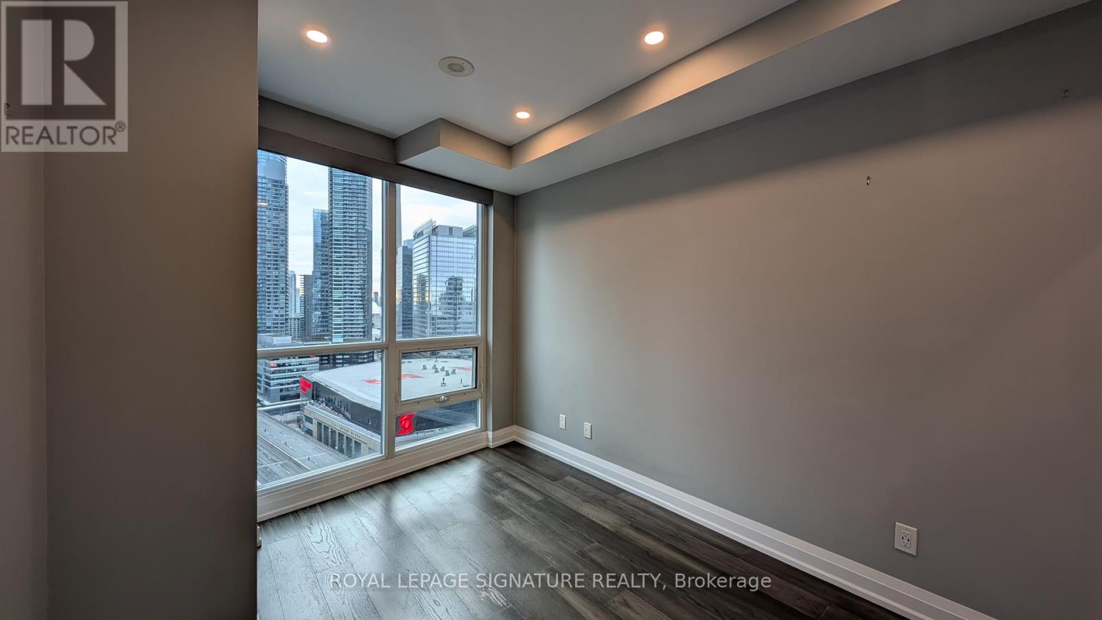 2401 - 16 Yonge Street, Toronto, Ontario  M5E 2A1 - Photo 12 - C13063126