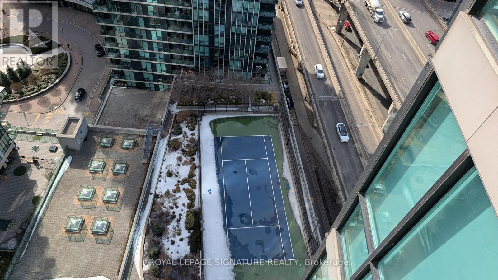2401 - 16 Yonge Street, Toronto, Ontario  M5E 2A1 - Photo 23 - C13063126