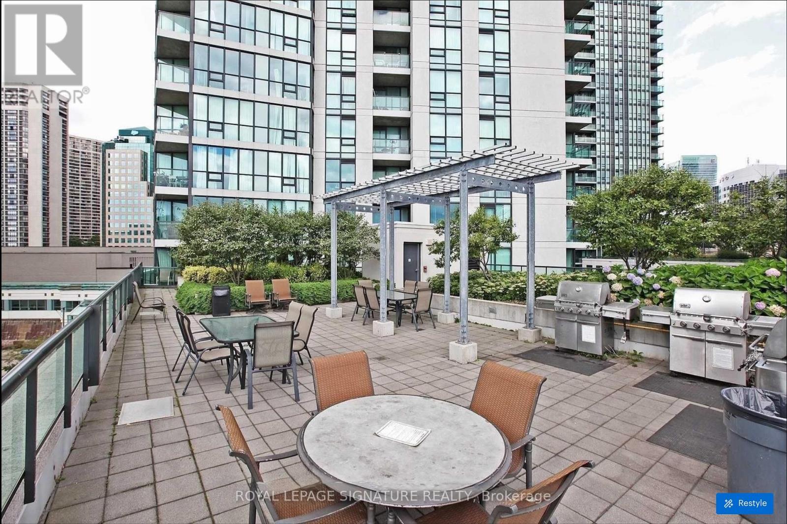 2401 - 16 Yonge Street, Toronto, Ontario  M5E 2A1 - Photo 30 - C13063126