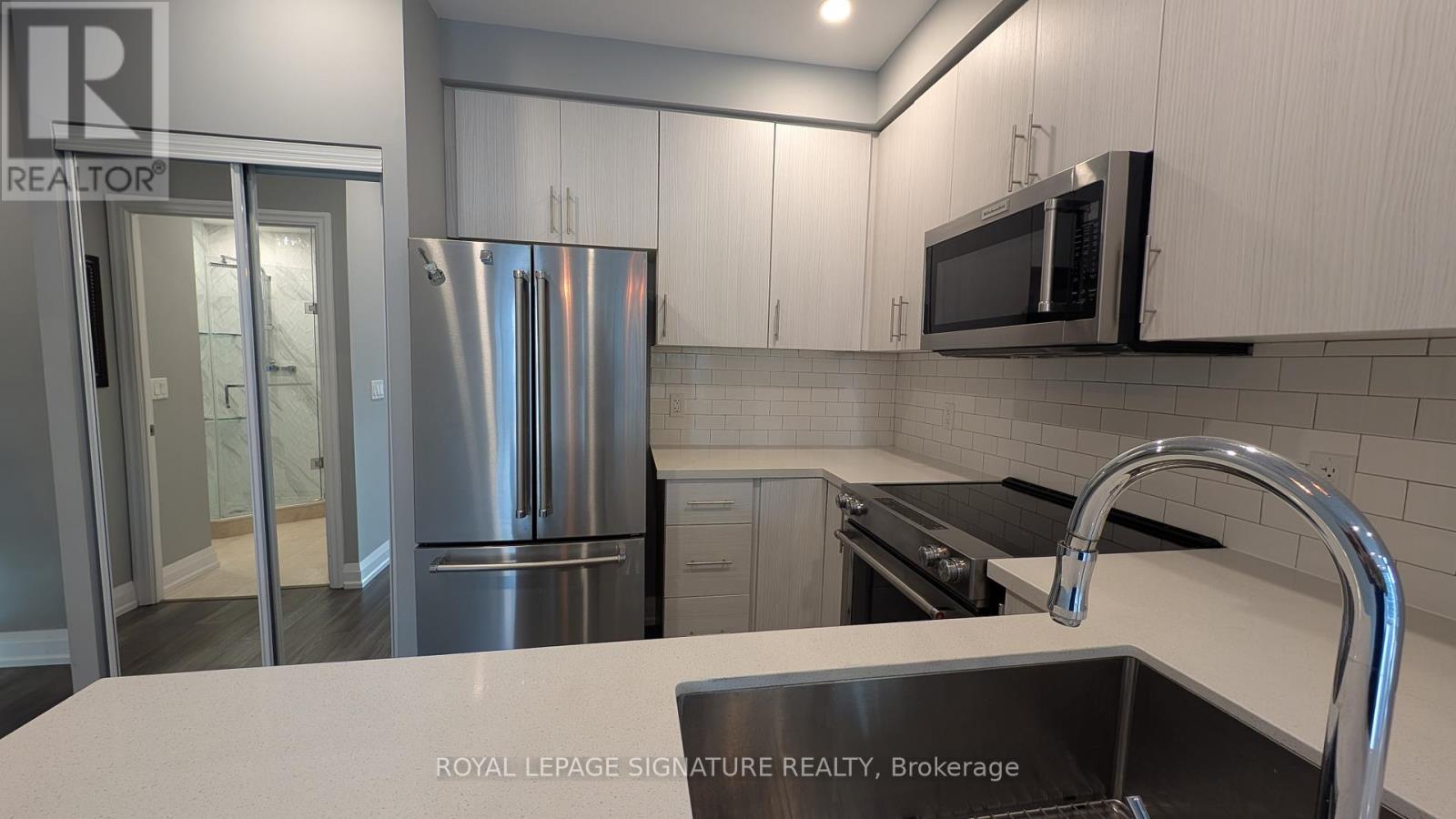 2401 - 16 Yonge Street, Toronto, Ontario  M5E 2A1 - Photo 6 - C13063126