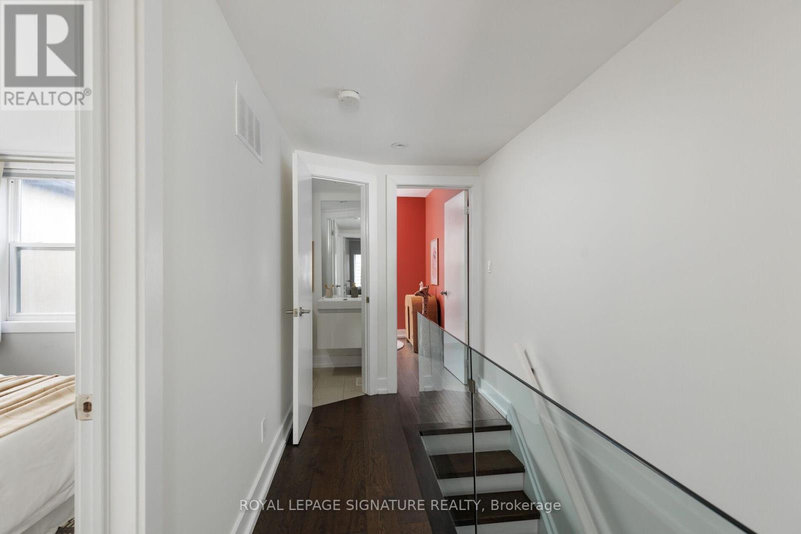 54 Eaton Avenue, Toronto, Ontario  M4J 2Z5 - Photo 16 - E13063304