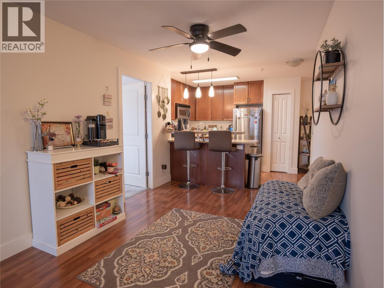 246 Hastings Avenue Unit# 315, Penticton, British Columbia  V2A 2V6 - Photo 4 - 10385165