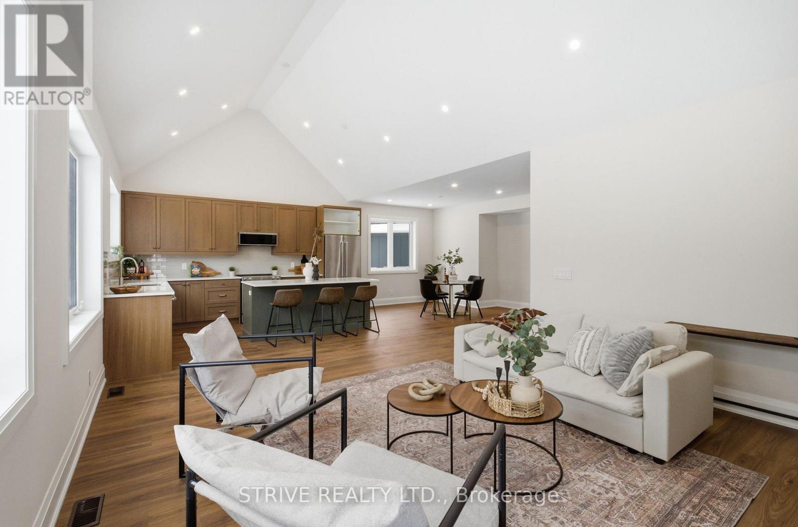 29 Northland Court, Oro-Medonte, Ontario  L9J 1C4 - Photo 9 - S13064294