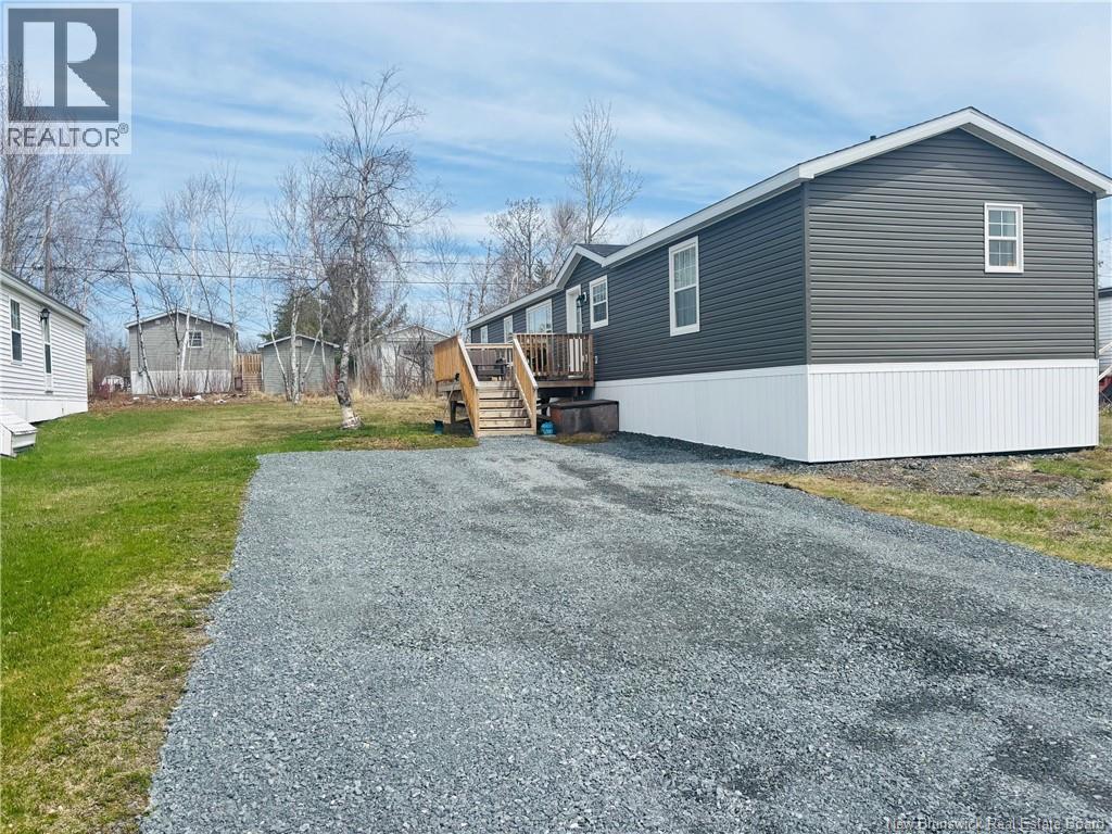 42 Elmdale Crescent, Fredericton, New Brunswick  E3B 6R1 - Photo 2 - NB136907
