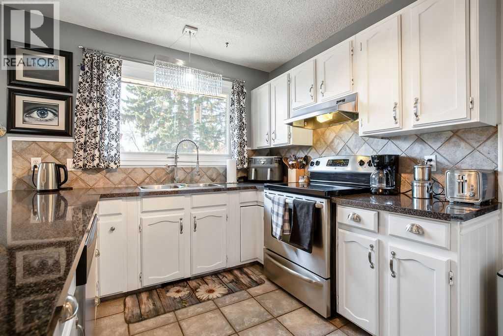 13 Maplewood Estates, Strathmore, Alberta  T1P 1G6 - Photo 10 - A2304762