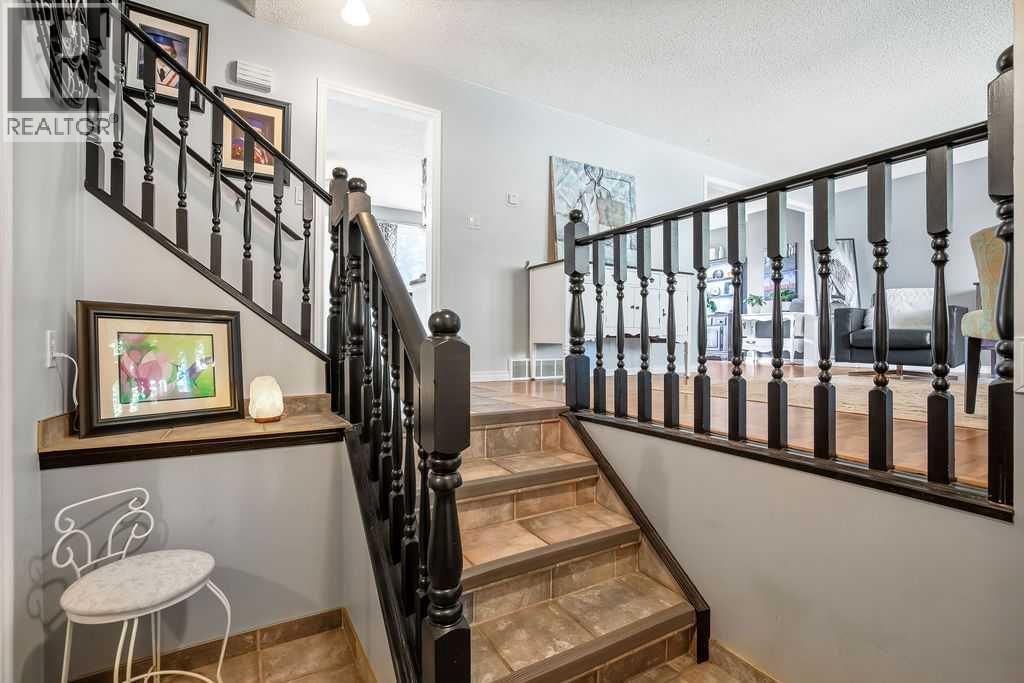 13 Maplewood Estates, Strathmore, Alberta  T1P 1G6 - Photo 2 - A2304762