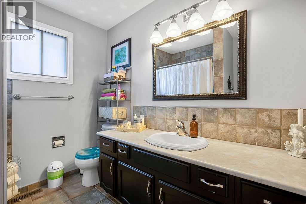 13 Maplewood Estates, Strathmore, Alberta  T1P 1G6 - Photo 24 - A2304762